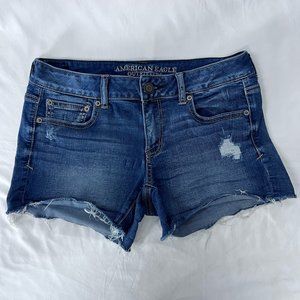 American Eagle Super Stretched Distressed Jean Shorts Juniors Size 8
